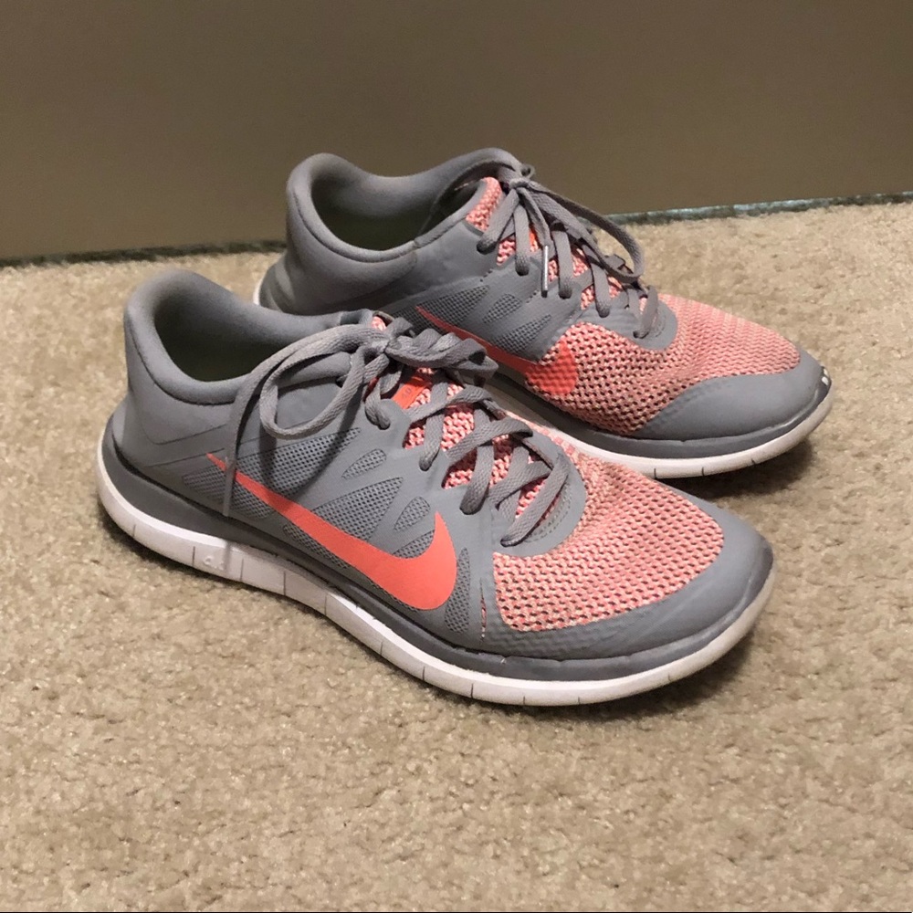 Nike Free Runs